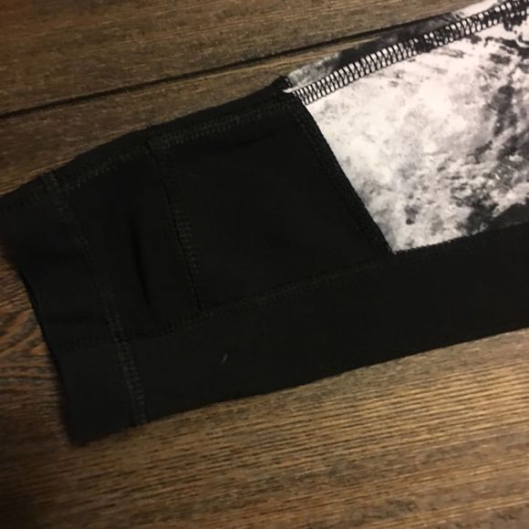 Yoga Pants - Picture 2 of 7